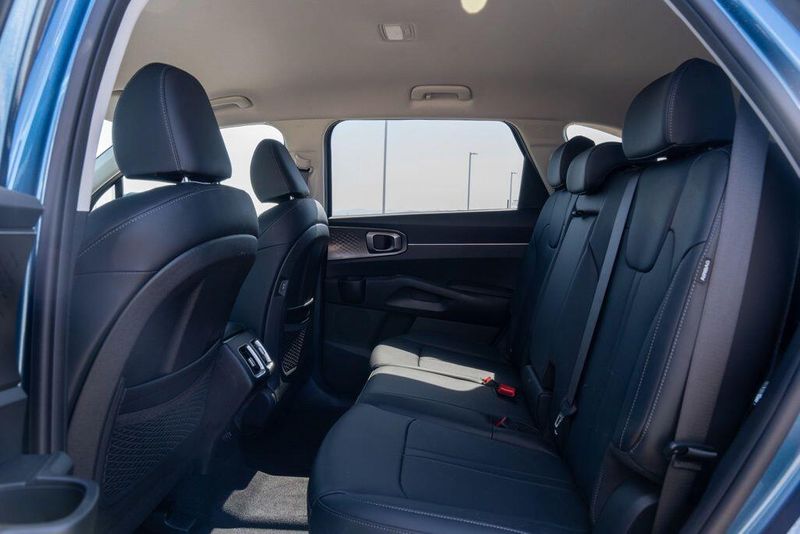 New 2026 Kia Sorento Hybrid EXImage 13