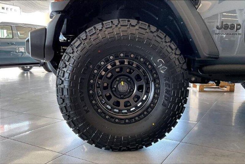 New 2026 Jeep Wrangler 2-door Sport SImage 10