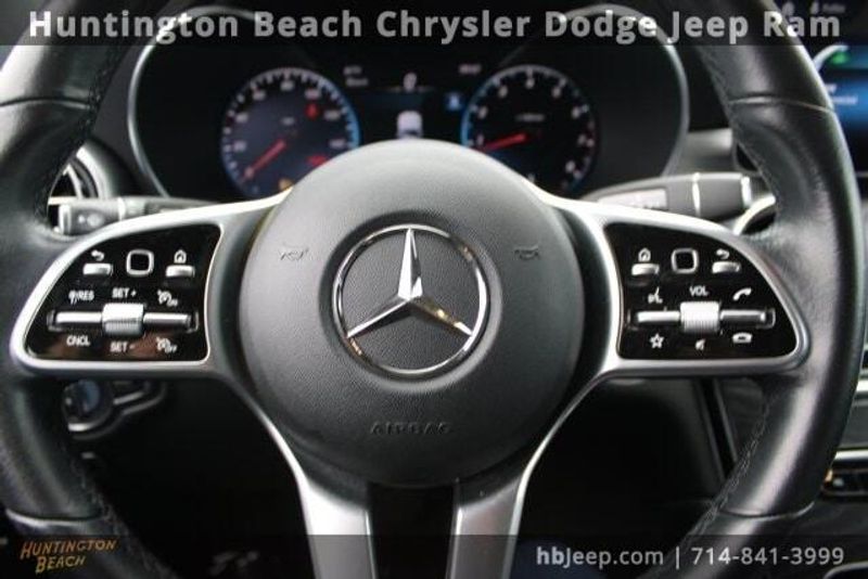 2022 Mercedes-Benz GLC 300Image 17