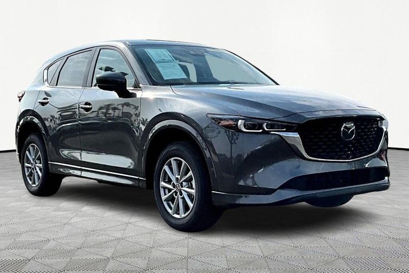 2025 Mazda CX-5 2.5 S Select PackageImage 7