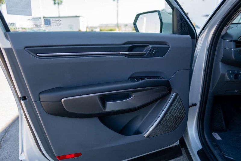 New 2026 Kia EV9 LightImage 22