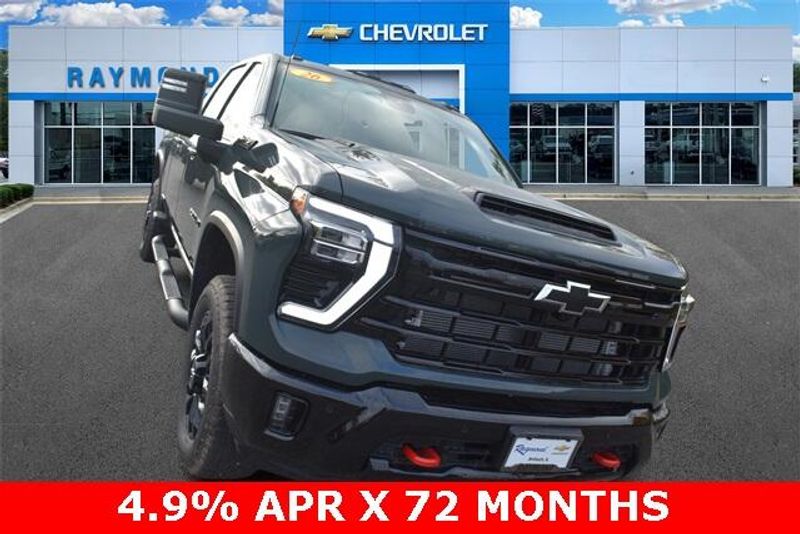 New 2026 Chevrolet Silverado 2500HD LTImage 9