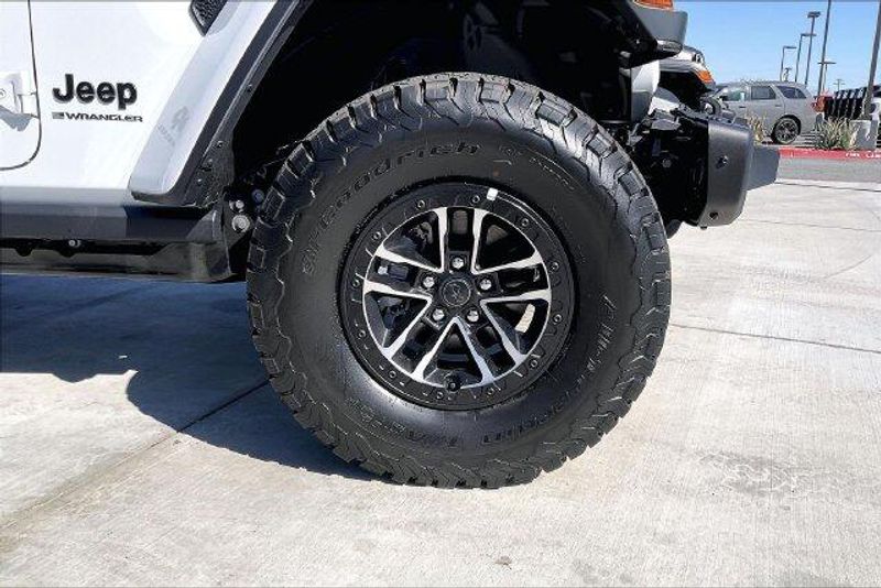 New 2027 Jeep Wrangler 4-door MoabImage 10
