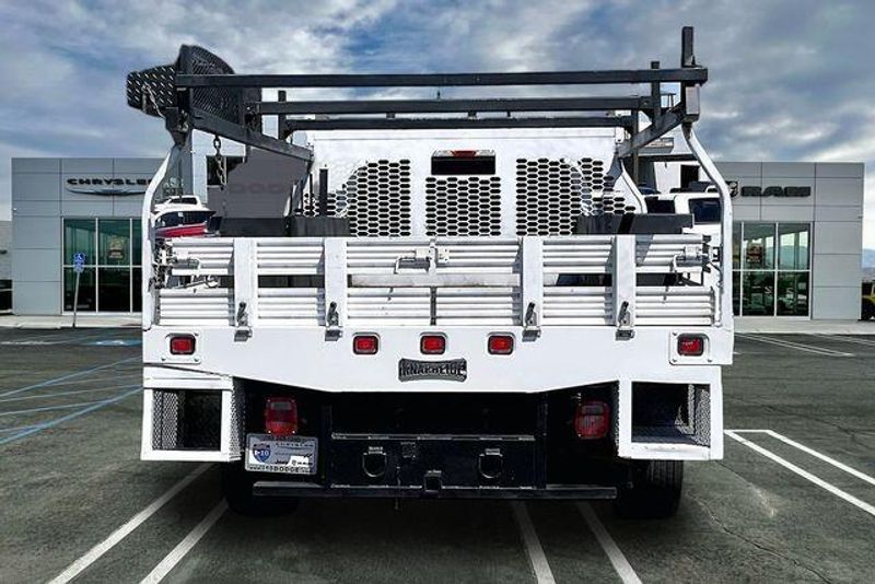 Used 2021 Ford F-450 Chassis XLTImage 3