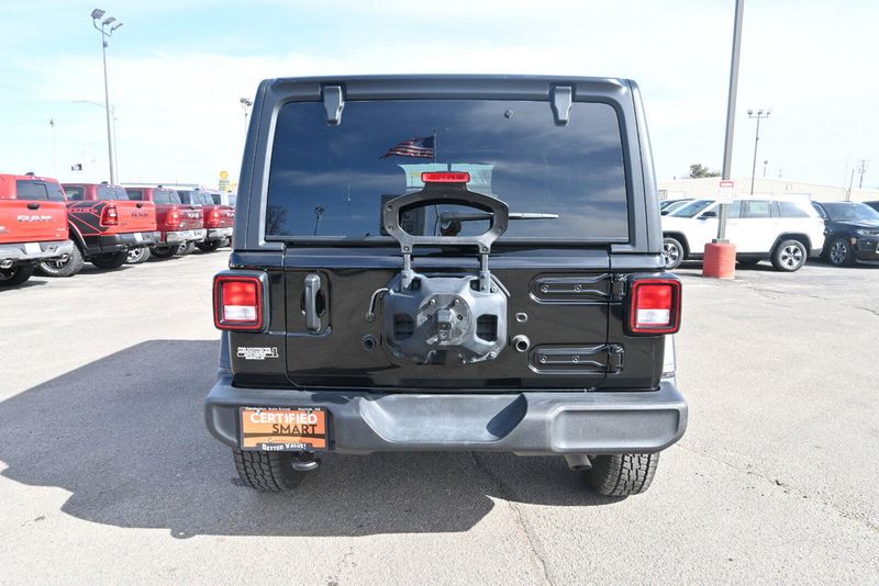 2021 Jeep Wrangler Unlimited IslanderImage 8