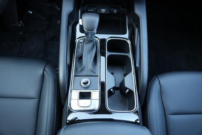 New 2025 Kia Telluride LXImage 18