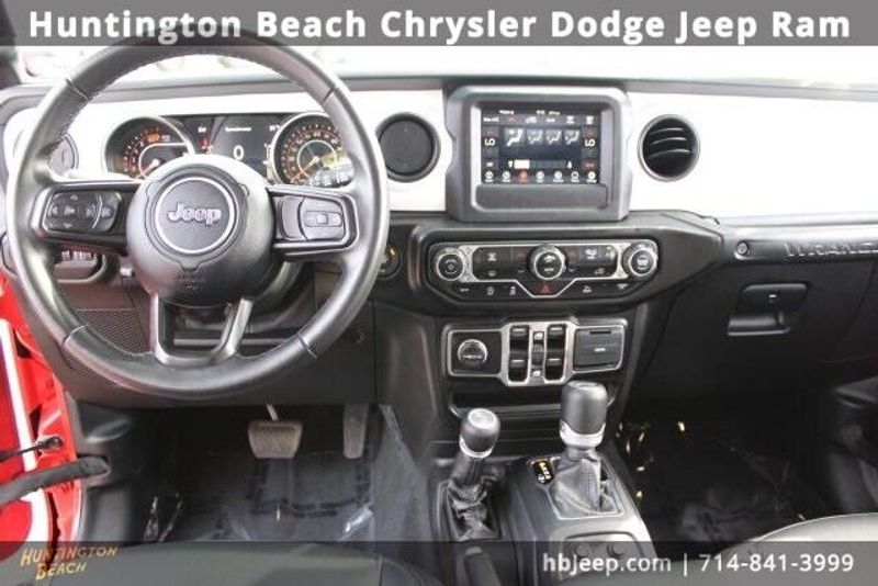 2021 Jeep Wrangler Unlimited IslanderImage 14