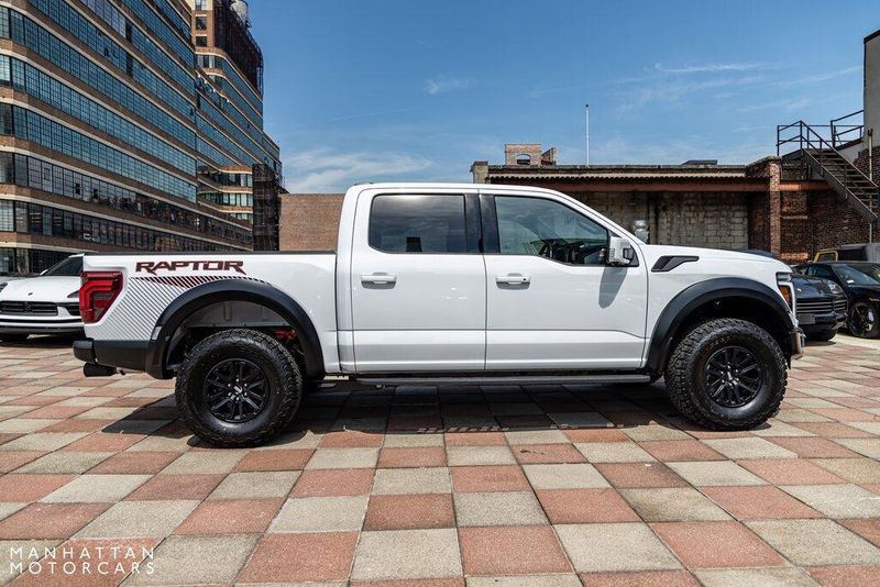 2024 Ford F-150 RaptorImage 6