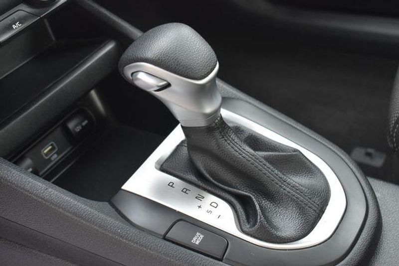 Used 2023 Kia Forte LXSImage 21