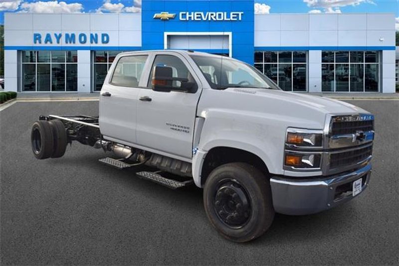 2024 Chevrolet Silverado 4500HD Work TruckImage 1