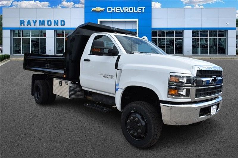 2024 Chevrolet Silverado 4500HD Work TruckImage 10