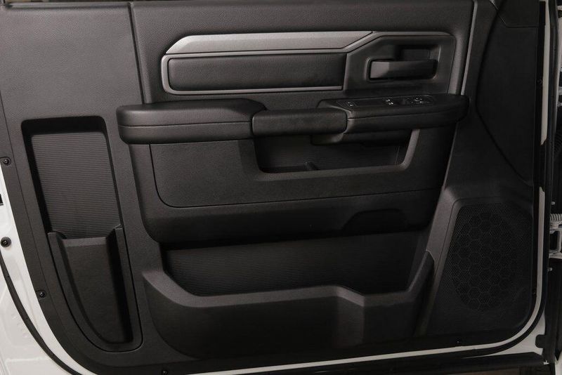 2025 RAM 2500 TradesmanImage 2