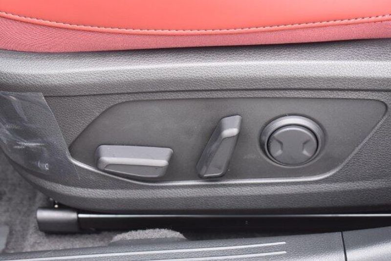 New 2026 Kia K5 GT-LineImage 22