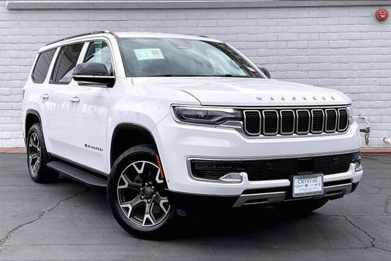 2024 Jeep Wagoneer Series IIIImage 12