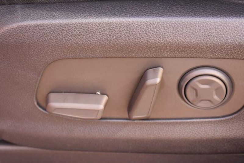 New 2026 Kia Carnival Hybrid EXImage 27