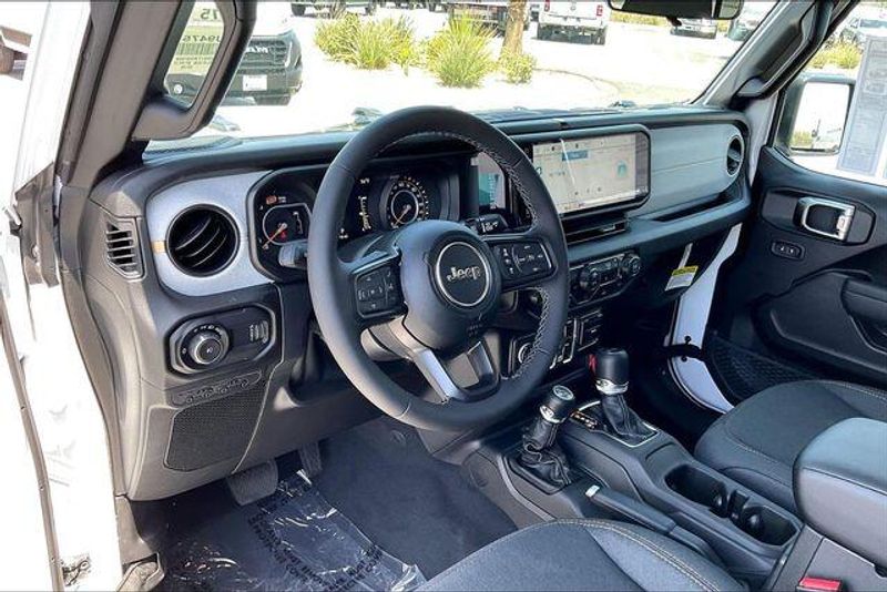 New 2026 Jeep Wrangler 4-door Sport SImage 6