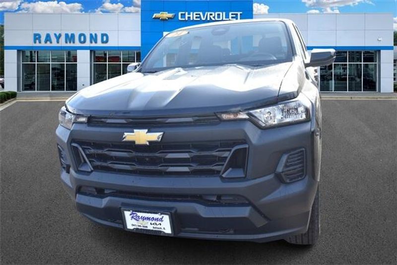 2024 Chevrolet Colorado Work TruckImage 7