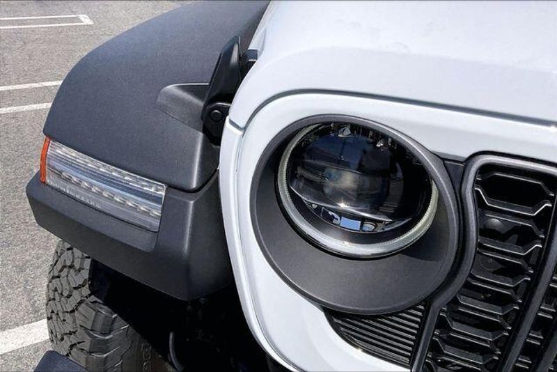 New 2026 Jeep Wrangler 4-door Moab 392Image 11