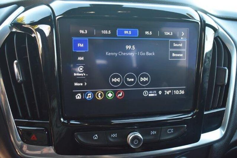 Used 2022 Chevrolet Traverse LT LeatherImage 32