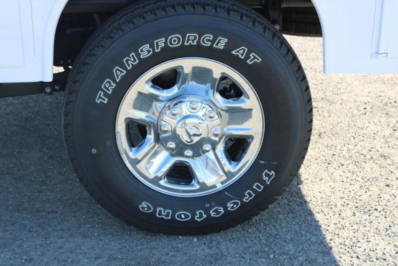 2024 RAM 2500 Tradesman Regular Cab Harbor BodyImage 12
