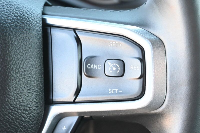 2022 RAM 1500 LaramieImage 20