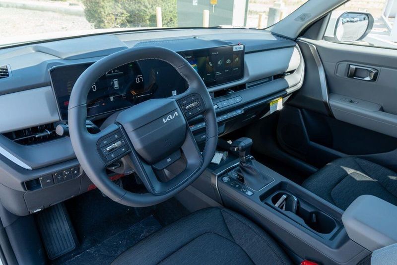 New 2027 Kia Seltos EXImage 9
