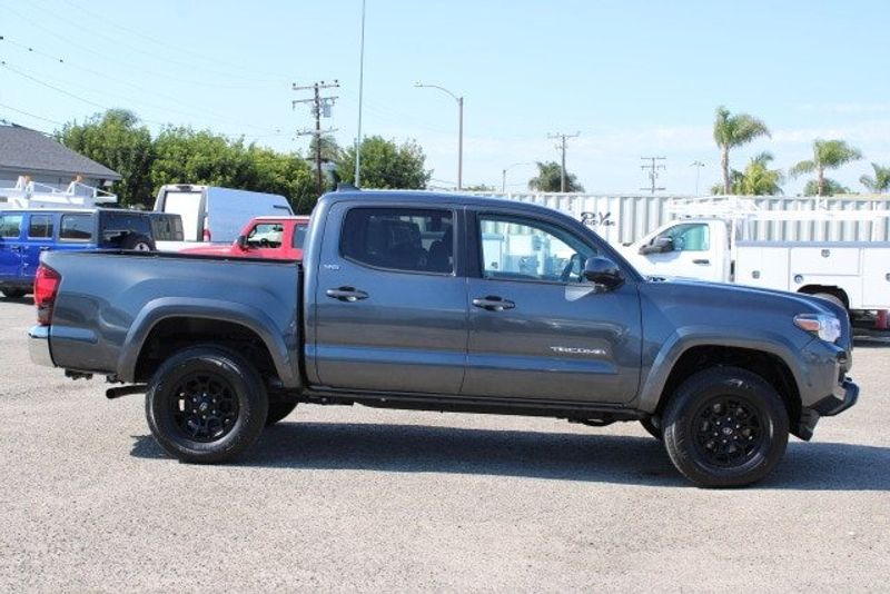 2021 Toyota Tacoma SR5Image 3