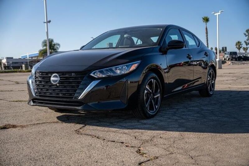 Used 2024 Nissan Sentra SVImage 3