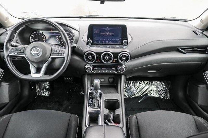 2021 Nissan Sentra SVImage 14