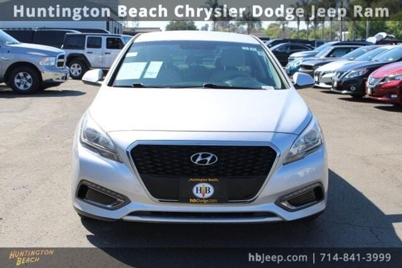 2016 Hyundai Sonata Hybrid SEImage 2