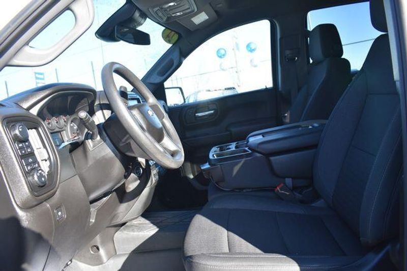 Used 2024 Chevrolet Silverado 1500 CustomImage 26
