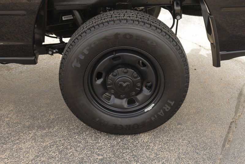2025 RAM 2500 TradesmanImage 21