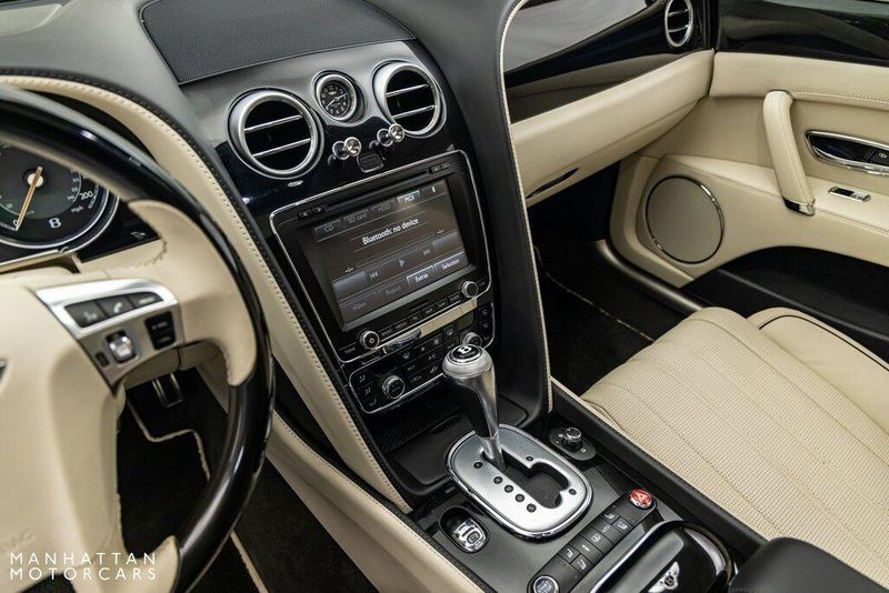 2014 Bentley Flying Spur BaseImage 19