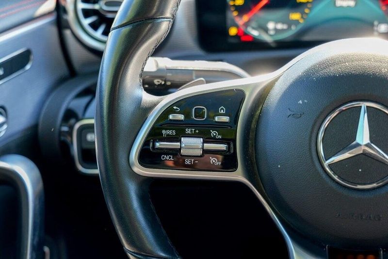 2022 Mercedes Benz CLA 250 photo 36