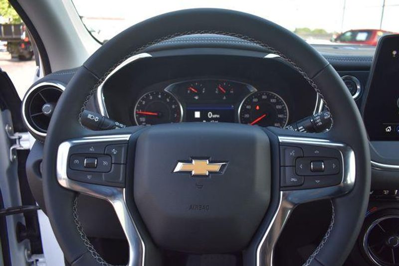 New 2026 Chevrolet Blazer LTImage 31