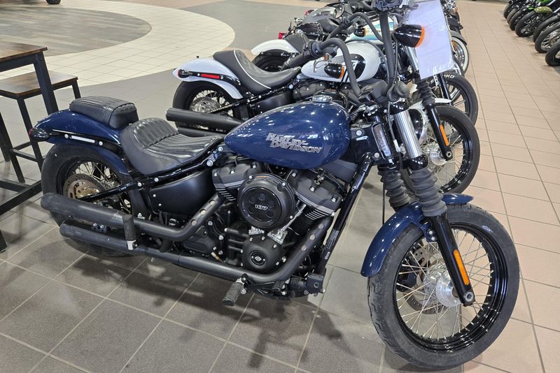 2019 HARLEY SOFTAIL STREET BOB 