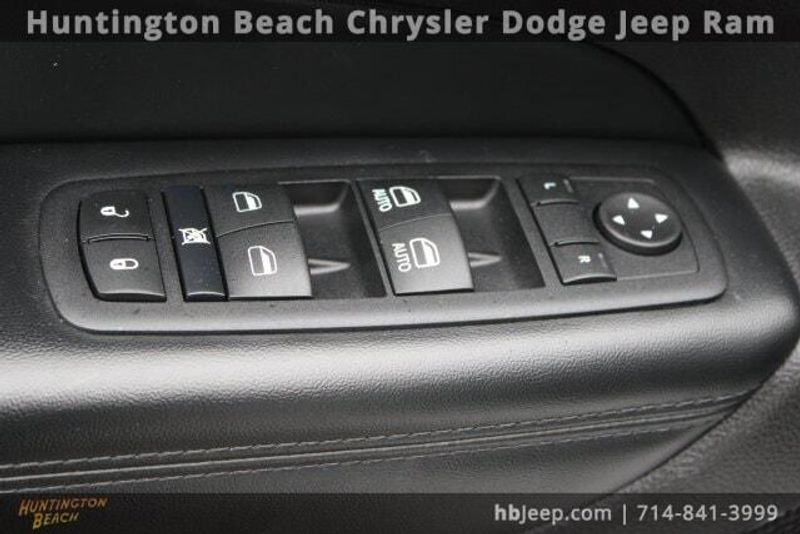 2022 Jeep Grand Cherokee WK Laredo XImage 11