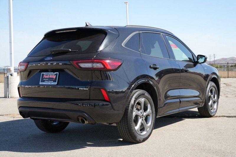 Used 2023 Ford Escape ST-LineImage 7