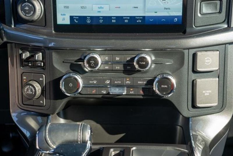 Used 2022 Ford F-150 XLTImage 18