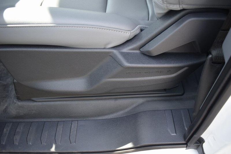 New 2025 Ford F-150 XLImage 15