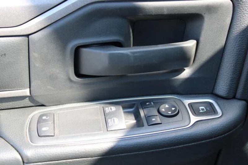 2024 RAM 2500 Tradesman Regular Cab Harbor BodyImage 13