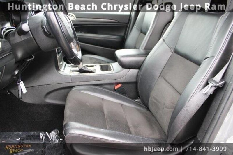 2021 Jeep Grand Cherokee Laredo XImage 35