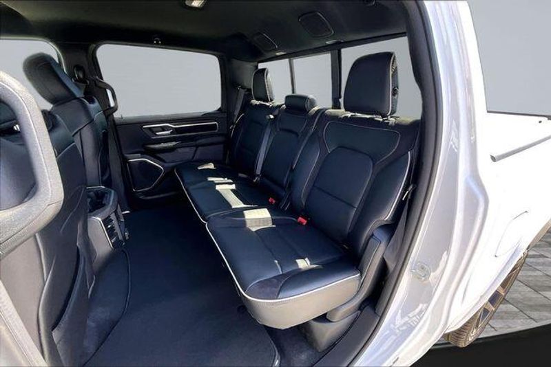 New 2026 RAM 1500 LaramieImage 19