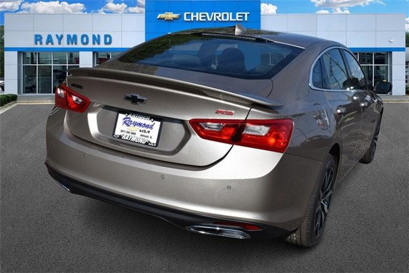 2025 Chevrolet Malibu RSImage 3