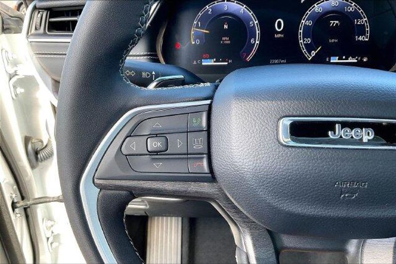 Used 2024 Jeep Grand Cherokee LimitedImage 18