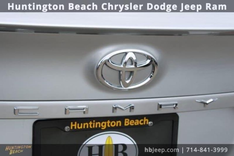 2023 Toyota Camry SEImage 8