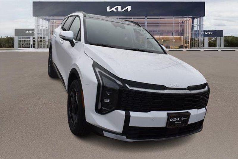 New 2026 Kia Sportage EXImage 10
