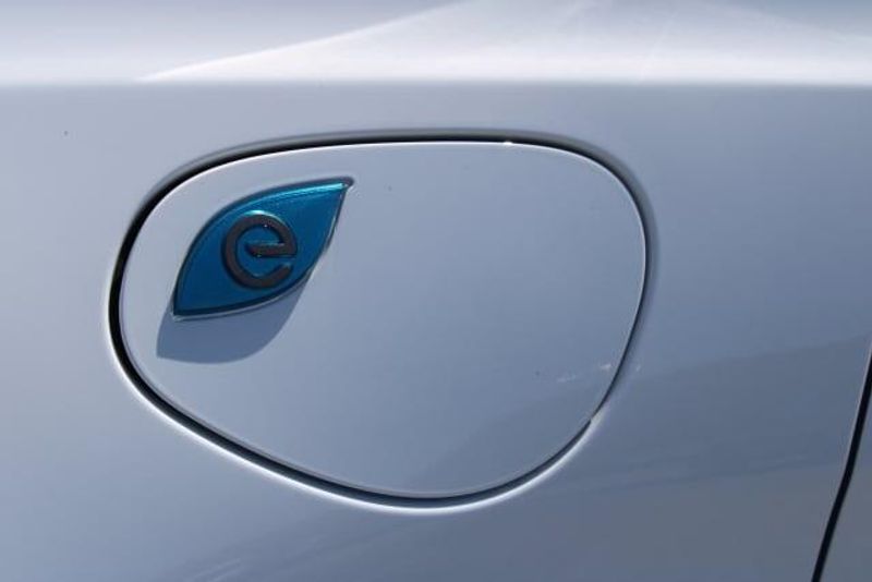2024 Chrysler Pacifica Hybrid SelectImage 9