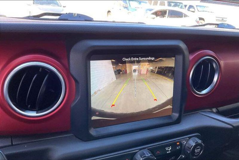 Used 2023 Jeep Wrangler RubiconImage 21