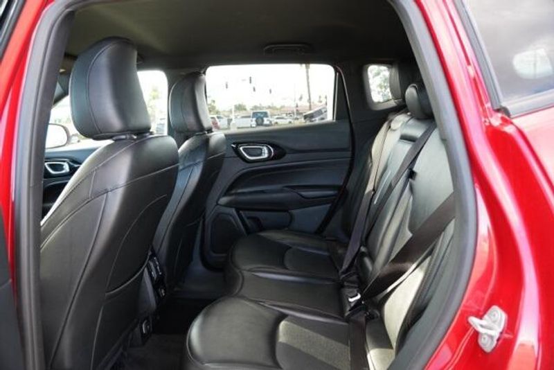 Used 2023 Jeep Compass LimitedImage 14